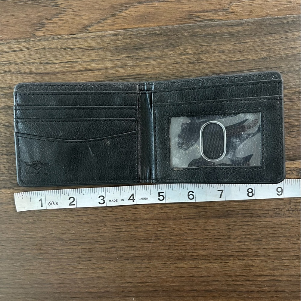 R/T Wallet - Picture 6 of 7